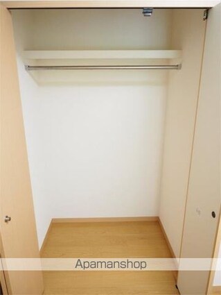 メゾン三宿[1DK/27.32m2]の収納