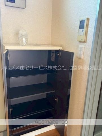 第二ヒルズハウスの内装写真