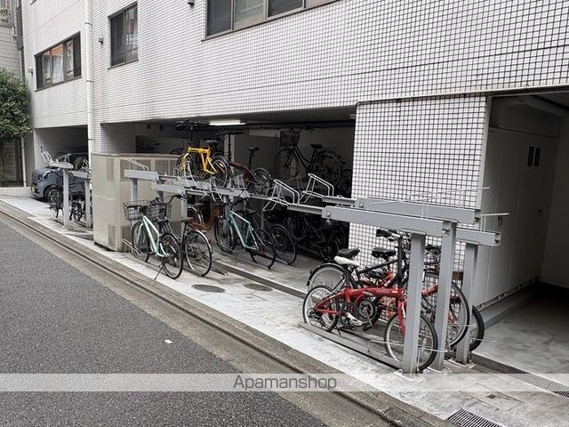 カスタリアお茶の水の内装写真