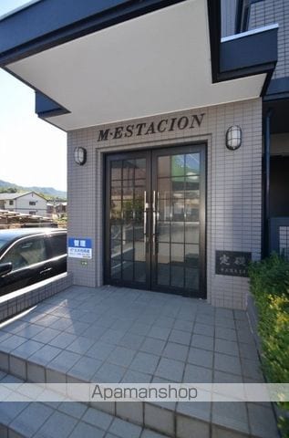 Mエスタシオンの玄関写真