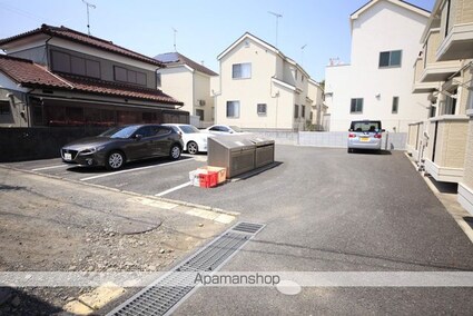 ウェル・クレール[1R/30.03m2]の駐車場