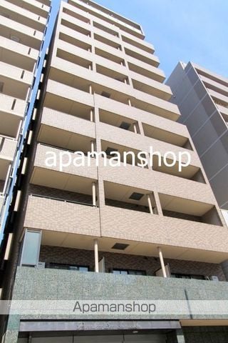 PRESSANCE千日前通の外観写真