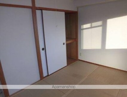 ロゼ松縄町[4DK/63.37m2]の内装1