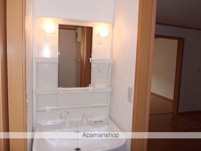 アーバン・コート Вの内装写真