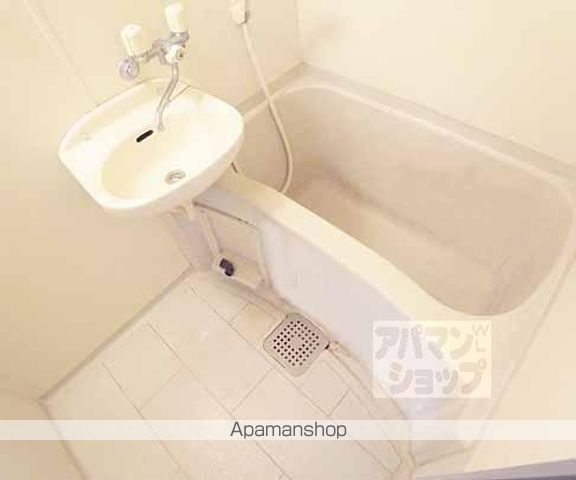 リバース桐山の内装写真