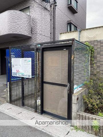 プラムスクエアの外観写真