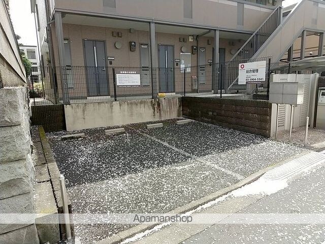 サニー中村南[1K/26.27m2]の駐車場