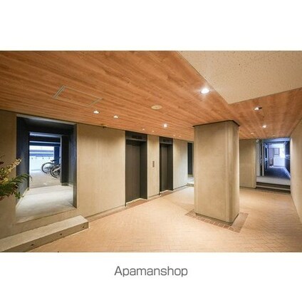 コンフォリア竹ノ塚イースト[1SLDK/61.69m2]の共用部1