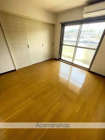 マンション皇宙の内装写真