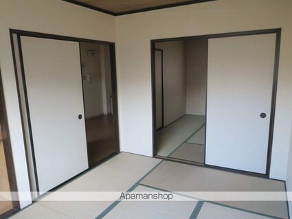 ロジュマンミドロＡ棟Ｂ棟[3DK/45.5m2]の共用部1