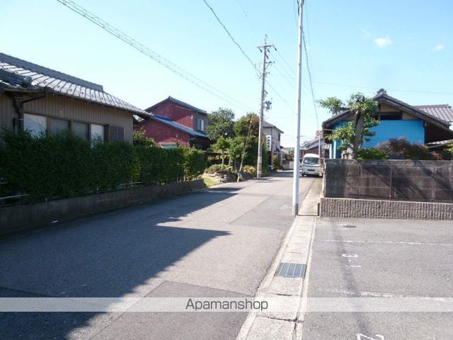 ファミール2の周辺写真