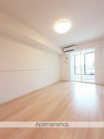 プリート フィオーレVの内装写真