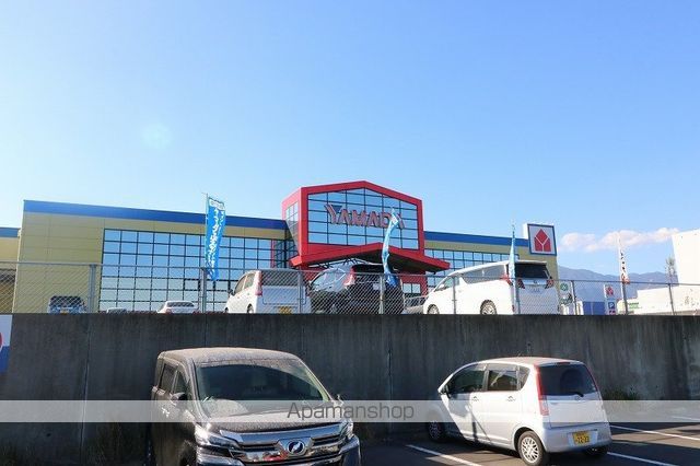エルミタージュ・トミの周辺写真