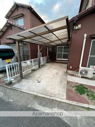 国分寺河野借家[4DK/63.99m2]の駐車場