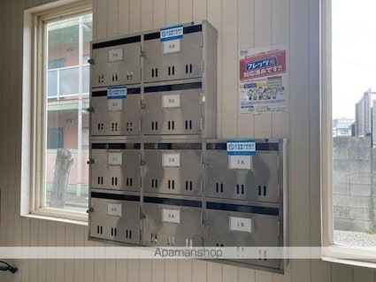 ハイツ松並[1DK/35.49m2]の共用部1