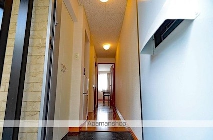 レオパレスＹＯＵＴＯ[1K/23.27m2]の玄関