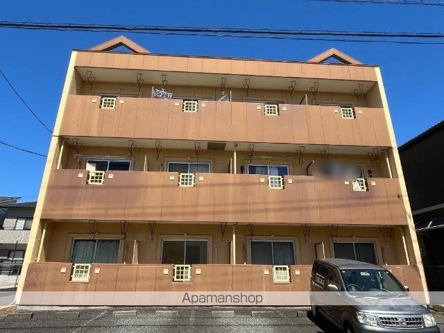 クィーンシティー吉川の外観写真