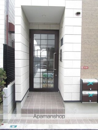 東京都杉並区高円寺南５丁目[1R/10.84m2]のエントランス