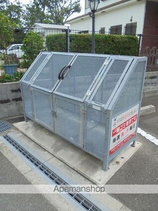 和歌山県和歌山市本脇[2LDK/56.85m2]の共用部4