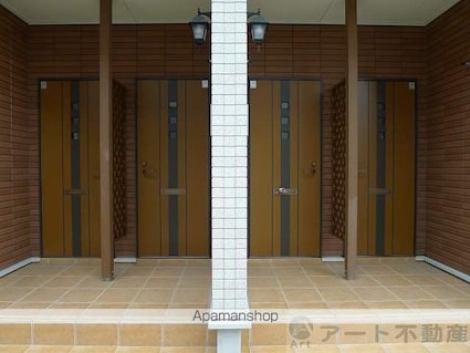 コンドミニアム　Ｉ＆Ｍ[1LDK/49.14m2]のエントランス