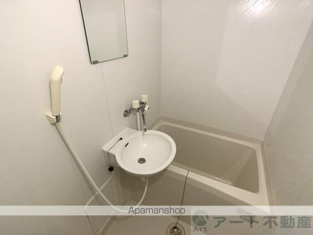 レオパレスクレセント山越の内装写真