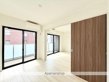 Ｓｏｌａｓｔ　Ｓｑｕａｒｅ綾瀬[2LDK/56.84m2]のリビング・居間5