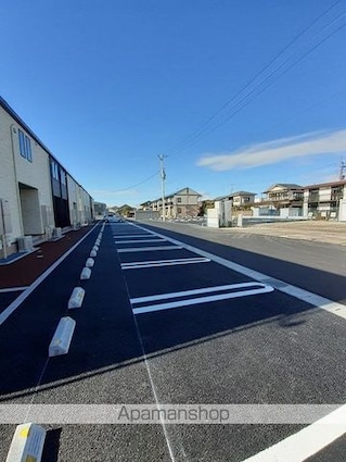 メゾン上野Ⅲ[2LDK/58.57m2]の駐車場