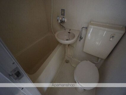 岩井橋ロイヤルハイツ[1K/15.56m2]のバス