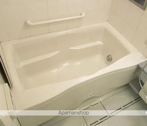 カスタリアお茶の水の内装写真