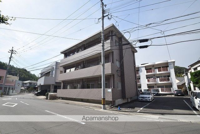第2鶴栄ビルの外観写真