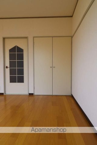 自由ヶ丘ハイツの内装写真