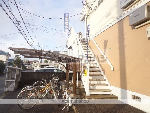 アーバン東福山の玄関写真