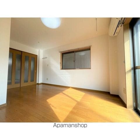 SUNPURE曲金の内装写真