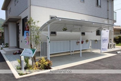 シャーメゾンＡｊｉ[2LDK/66.72m2]の共用部3