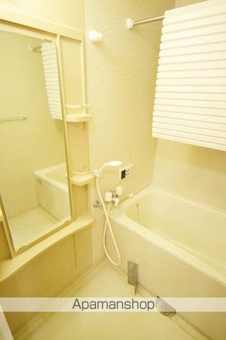 モデルナ江木の内装写真