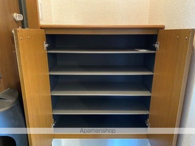 モア・紫竹の内装写真