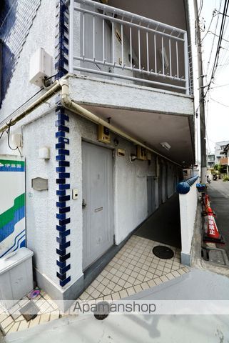 メゾン・ド・ヴァンクールの玄関写真