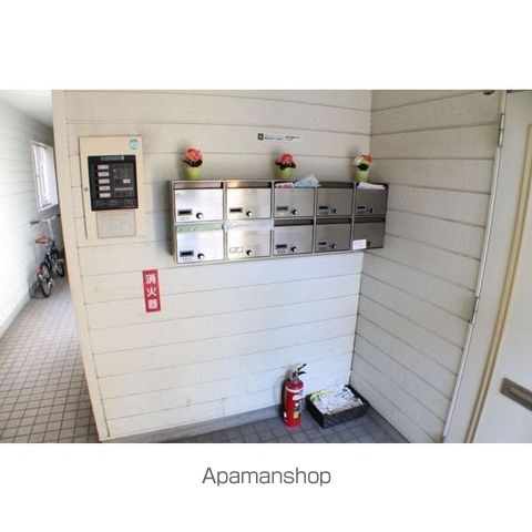 オリーブコートの内装写真