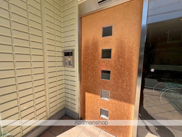 ハーモニーテラス北巽の玄関写真