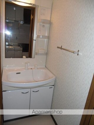 和歌山県和歌山市西小二里３丁目[1K/27m2]の洗面所