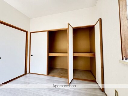 コーポなかじま[2DK/39.74m2]の収納