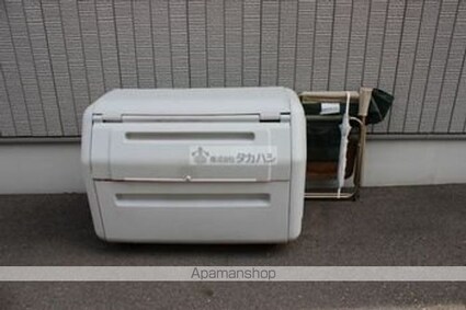 ミストラル[2LDK/46.37m2]の共用部1