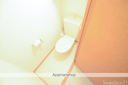 レオパレスヴィラージュ丸亀[1K/23.18m2]のトイレ