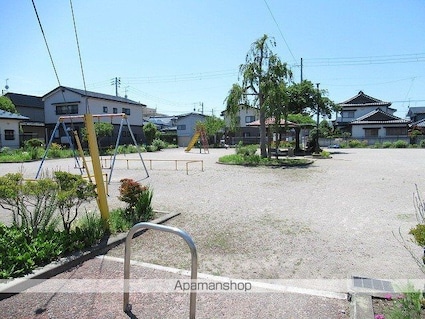 タウンハウスＦＵＪＩ[3DK/58.38m2]の周辺1