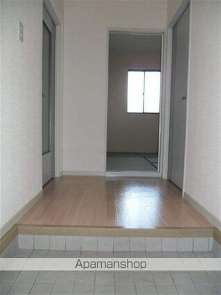 和歌山県和歌山市本脇[2LDK/46.8m2]の玄関