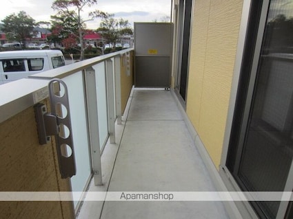 ウエスト　ヴィレッジⅢ[3LDK/67.53m2]のバルコニー