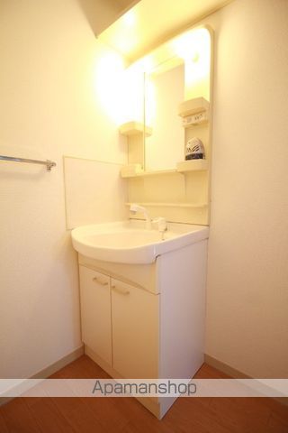 ヴィレッジ高島 A棟の内装写真