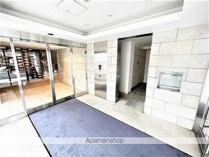 ライオンズ国泰寺グランアクシス[3LDK/70.4m2]のエントランス2