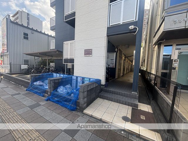 レオパレス大曽根駅前の外観写真