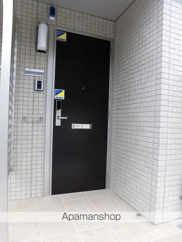 セジュールK Iの玄関写真